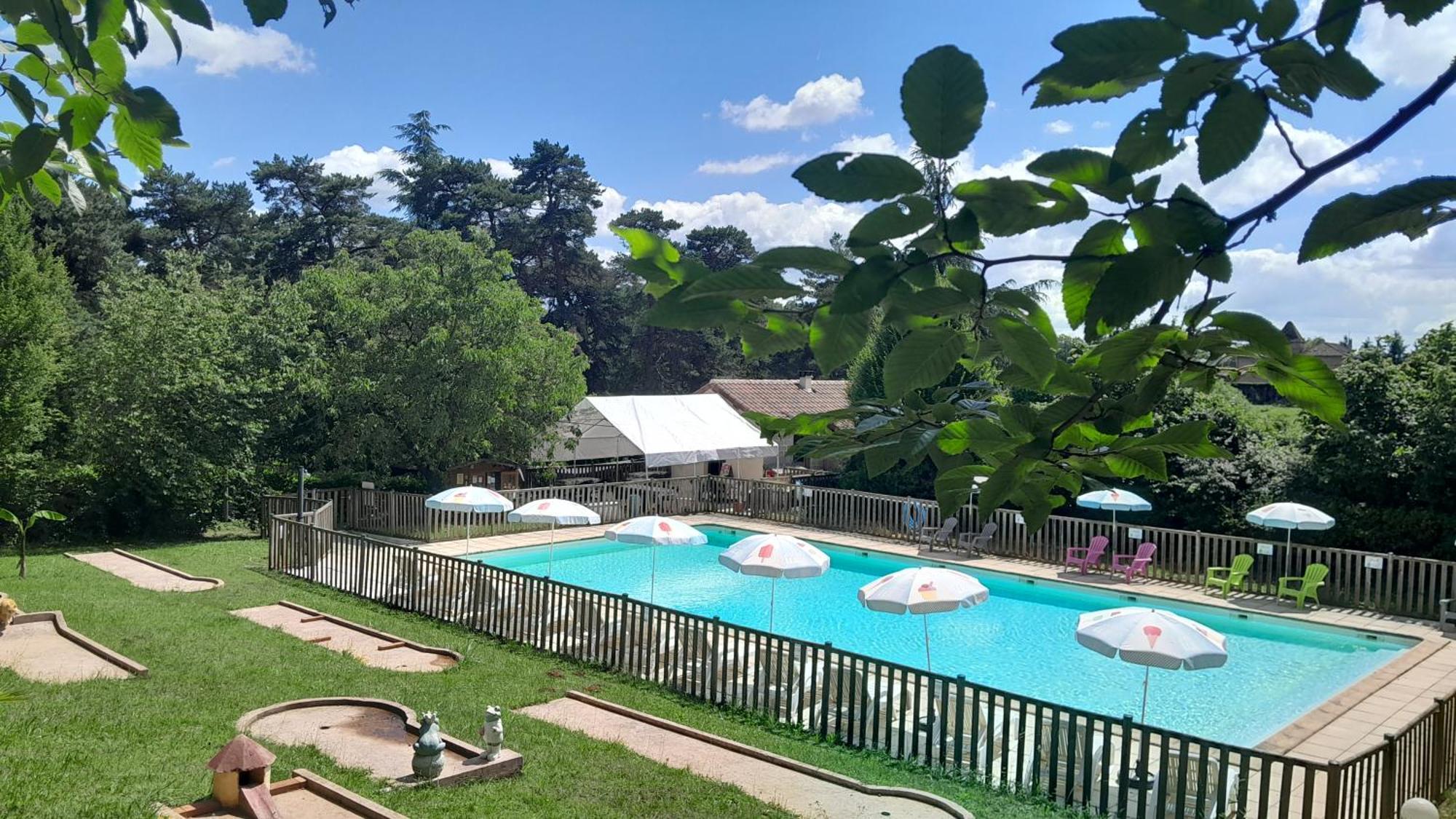 Camping 46 Rainettes Goujounac Bagian luar foto