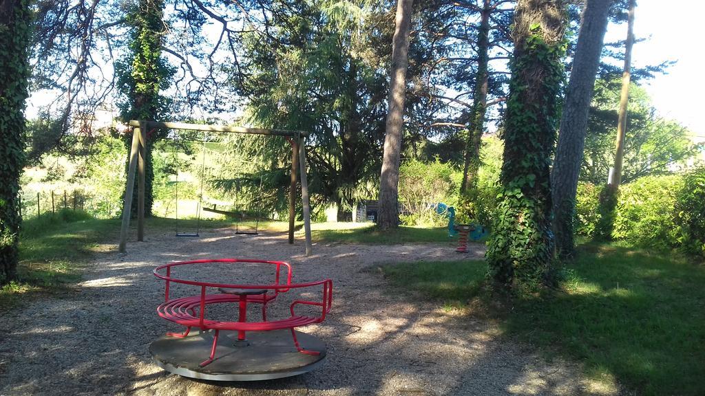 Camping 46 Rainettes Goujounac Bagian luar foto